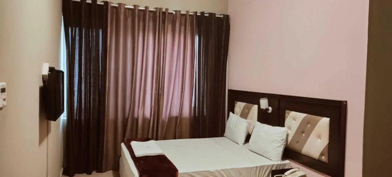 Oyo 902 Prime Hotel Llc دبي